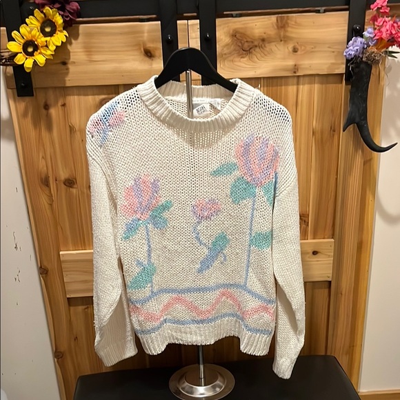 jason maxwell Sweaters - Jason Maxwell Cream Floral Knit Sweater